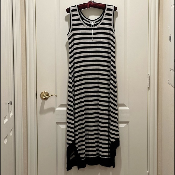 Spense Dresses & Skirts - SPENSE MAXI STRIPE DRESS SZ:L